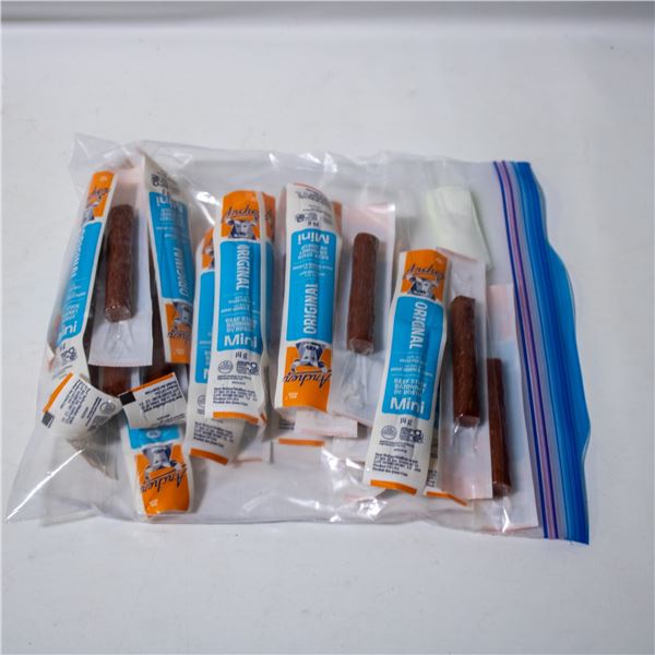 BAG WITH 27 X 14G STICKS OF ARCHER BEEF STICKS