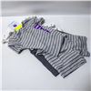 Image 1 : NEW CARTERS INFANT 24M 4 PIECE TOP AND BOTTOM SETS