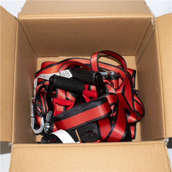 4 PACK OF POWERBUILT RATCHET TIE DOWN SET