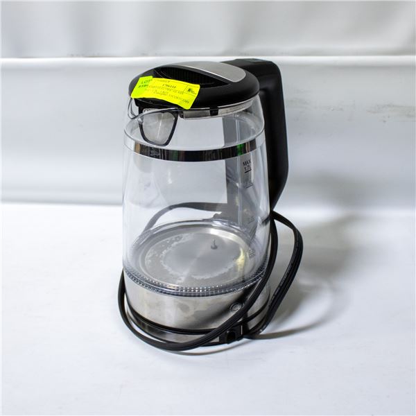 CUISINART ELECTRIC GLASS KETTLE - 1.7L / 1.8QT