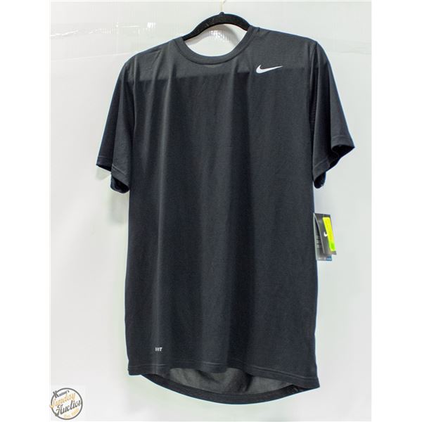 NIKE SPORT DRI-FIT MEN'S T-SHIRT- MEDIUM