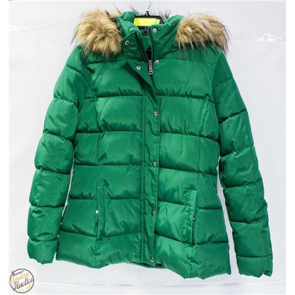 TOMMY HILFIGER PUFFER JACKET W/FUR HOOD- NO TAGS