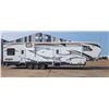 Image 5 : 2012 HEARTLAND ROADWARRIOR 40' TOY HAULER RV