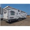 Image 6 : 2012 HEARTLAND ROADWARRIOR 40' TOY HAULER RV