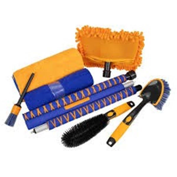 NEW 6 PIECE PLATINUM SERIES CAR WASH KIT