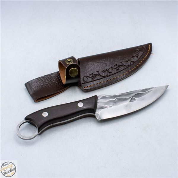 NEW HUNTING KNIFE