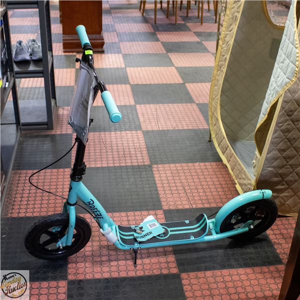 NEW ASSEMBLED STREET RUNNER 'BREEZE' SCOOTER