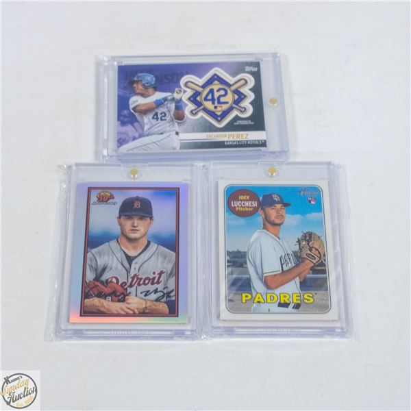 3 ENCASED BASEBALL CARDS: TOPPS HERITAGE JOEY