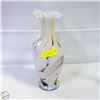 Image 1 : GLASS VASE
