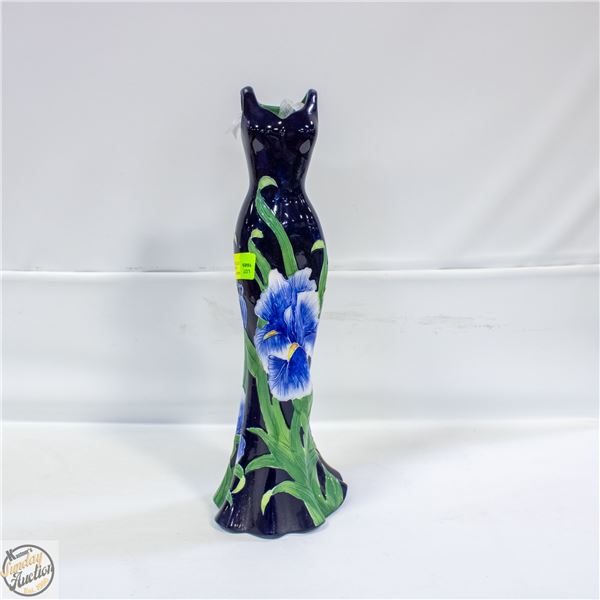 BENAYA BY INNOVATION 18" HAND PAINTED