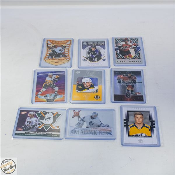 9 ASSORTED HOCKEY CARDS