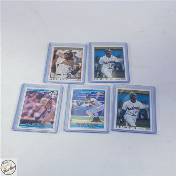 5 ASSORTED BASEBALL CARDS
