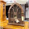 Image 1 : VINTAGE STYLE GE RADIO H-15"