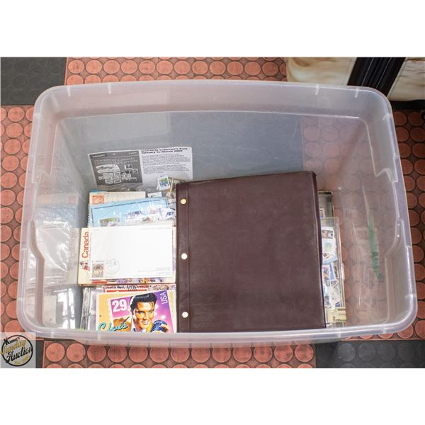 ESTATE STAMP COLLECTION LARGE MIX OF WORLD