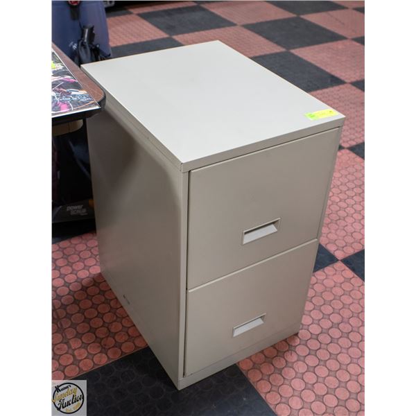2 DRAWER METAL FILE CABINET H-24.75" W-14.5"