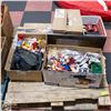 Image 1 : ESTATE PALLET- ASSORTED HOUSEHOLD