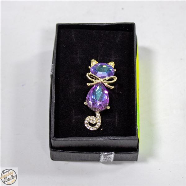 PINK, PURPLE & BLUE ART GLASS CAT BROOCH