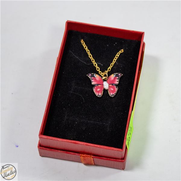 BUTTERFLY NECKLACE WITH GENIUNE PEARL