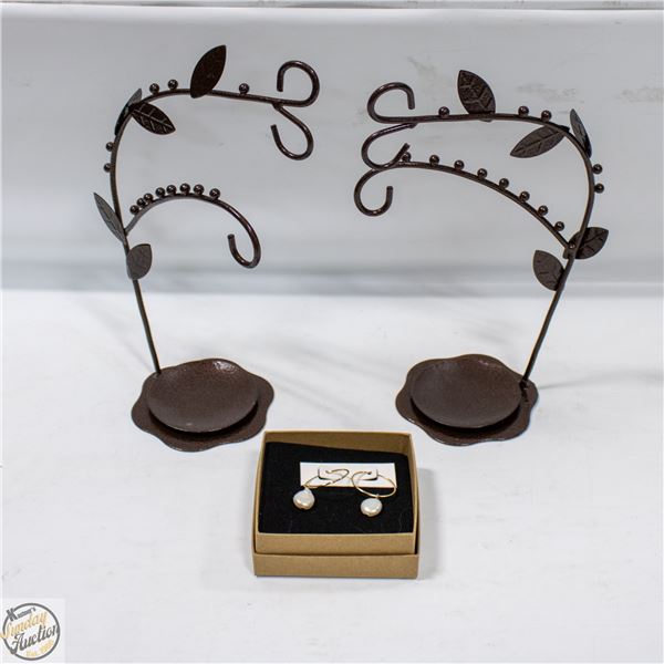 BAROQUE PEARL HOOP EARRINGS, 2