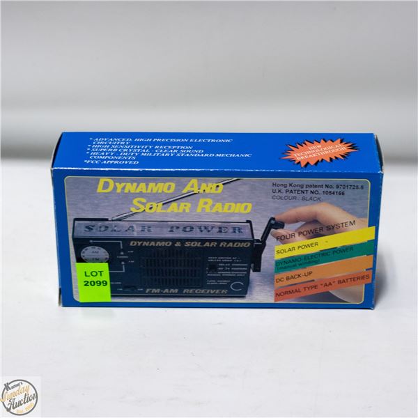 VINTAGE DYNAMO AND SOLAR RADIO IN BOX