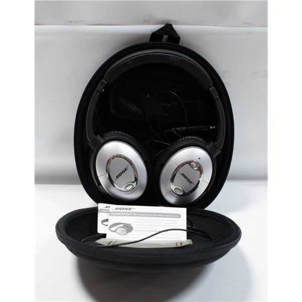 BOSE HEADPHONES IN CASE