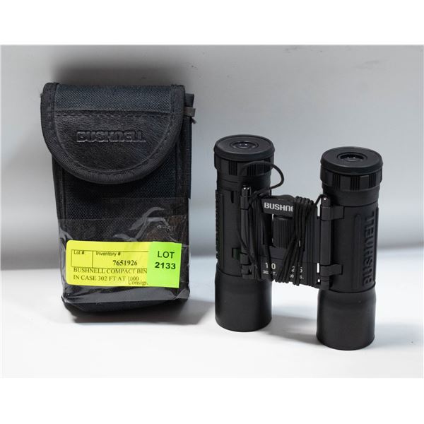 BUSHNELL COMPACT BINCOULARS IN CASE 302 FT AT 1000
