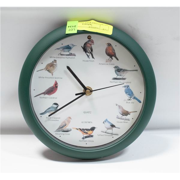 QUARTZ BIRD WALL CLOCK