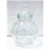 Image 1 : EXTRA LARGE MELON-RIBBED PUMPKIN / COOKIE JAR
