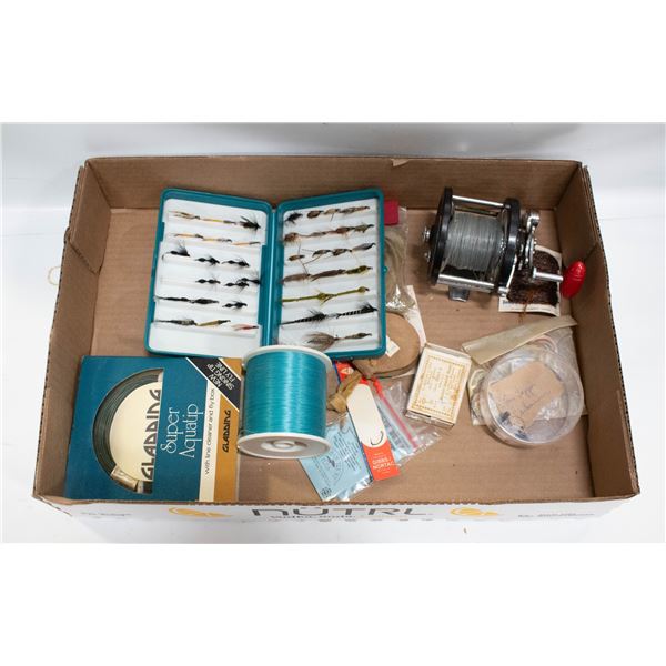 FISHING ITEMS LOT VINTAGE