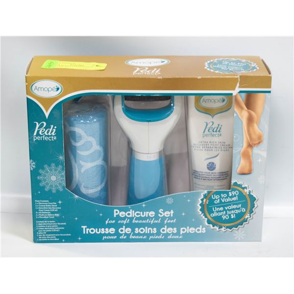 NEW SEALED PEDI PERFECT PEDICURE SET
