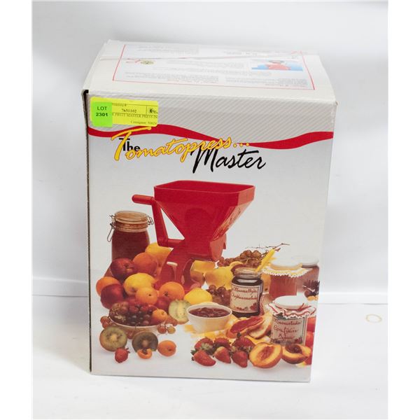 VINTAGE FRUIT MASTER PRESS IN BOX