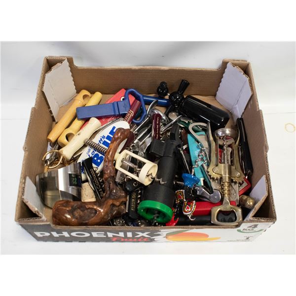 LOT OF VARIOUS BOTTLES OPENERS