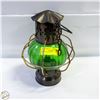Image 1 : KEROSENE OIL LAMP