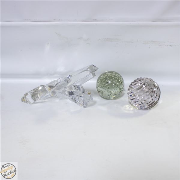 FRANKLIN MINT ICE SCULPTURE AND 2 GLASS