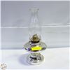 Image 1 : KEROSENE OIL LAMP