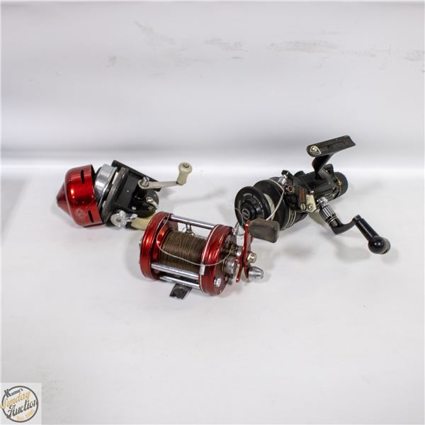 3 FISHING REELS (L. M. DICKSON SPINNING