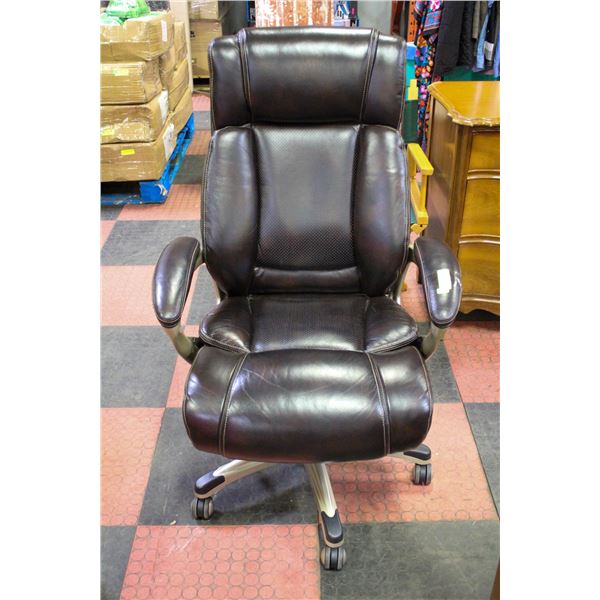 BLACK ADJUSTABLE COMPUTER CHAIR