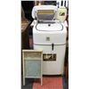Image 1 : ANTIQUE SIMPLICITY WASHING MACHINE+LID SOLD WITH
