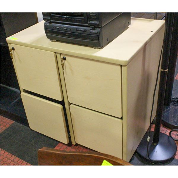 4 CUBE STORAGE WITH KEYS