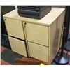 Image 1 : 4 CUBE STORAGE WITH KEYS