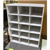 Image 1 : SMALL WHITE ORGANIZER CABINET