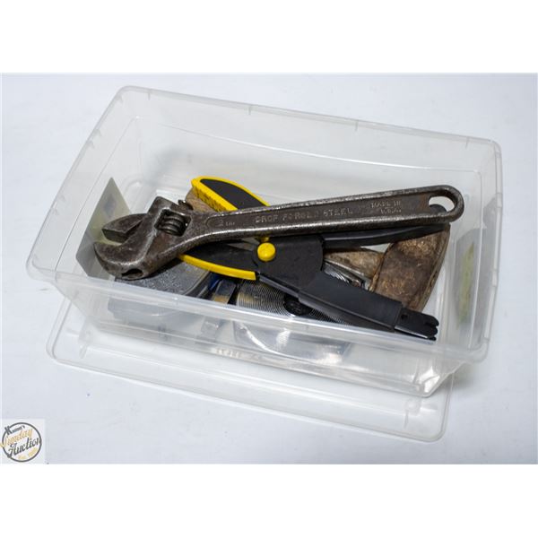 LOT OF VARIOUS TOOLS