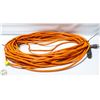 Image 1 : 100 FT HEAVY DUTY EXTENSION CORD