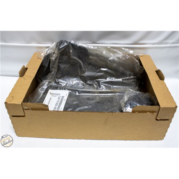 FORD ESCAPE CARPET FLOOR MATS AND CARGO NET