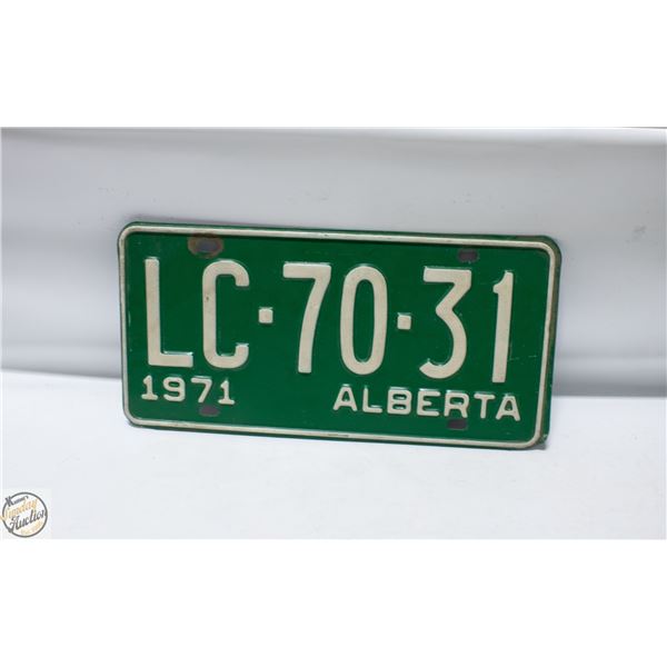 VINTAGE 1971 MATCHING ALBERTA LICENSE PLATE