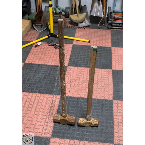 2 HEAVY DUTY SLEDGE HAMMERS