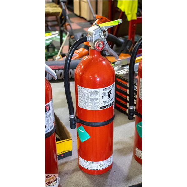 FULLY CHARGED FIRE EXTINGUISHER 10 LB