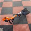 Image 1 : BLACK AND DECKER WEEDER WITH BATTERY AND CHARGER