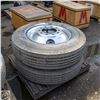 Image 1 : 2 11R 24.5 TIRES & RIMS 1 INNER 1 OUTER RIM