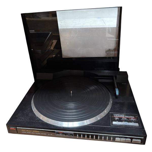 Fisher MT-750 Turntable